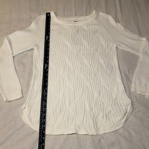 Sonoma Goods For Life Cableknit Sweater Womens L Cream Curved Hem Side Slits EUC - Picture 8 of 9